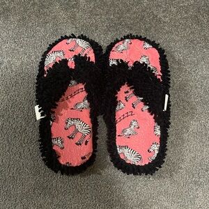 Lazy one flip flop slippers zebra pattern size L/XL (5-9)
